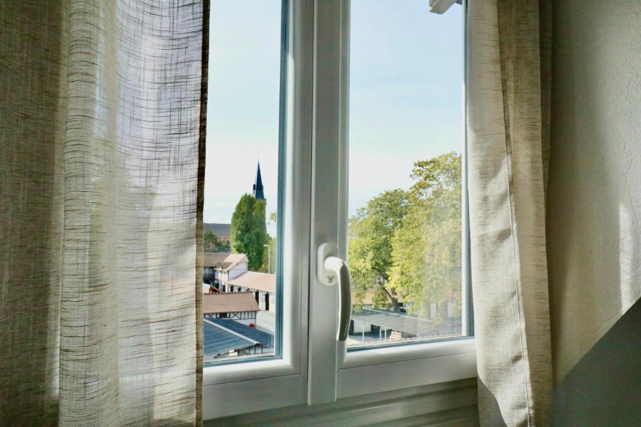 Appartement De L'Hippodrome Avec Deux Chambres Deauville Kültér fotó